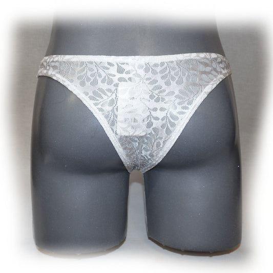 Slip mit transpatenten Mustern