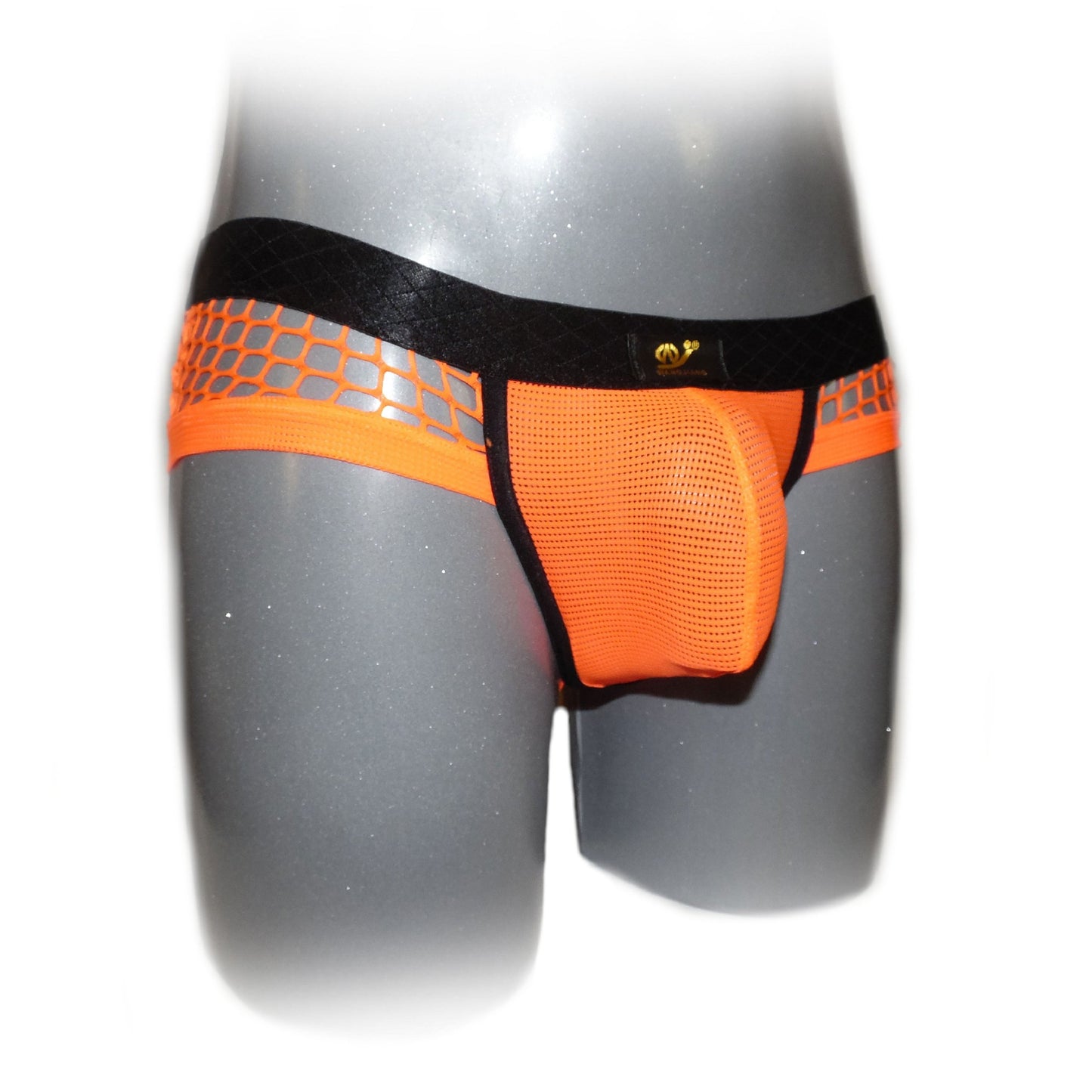 Pants with contrasting seam and mesh fabric
