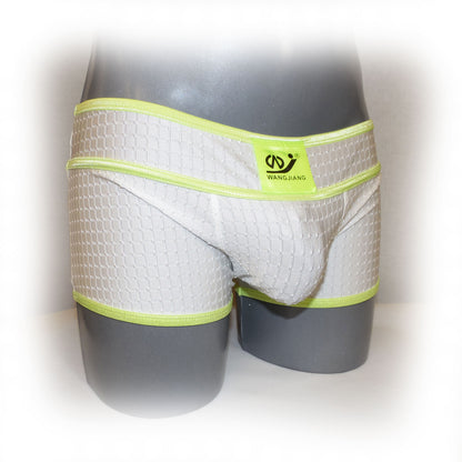 Pants with contrasting seams