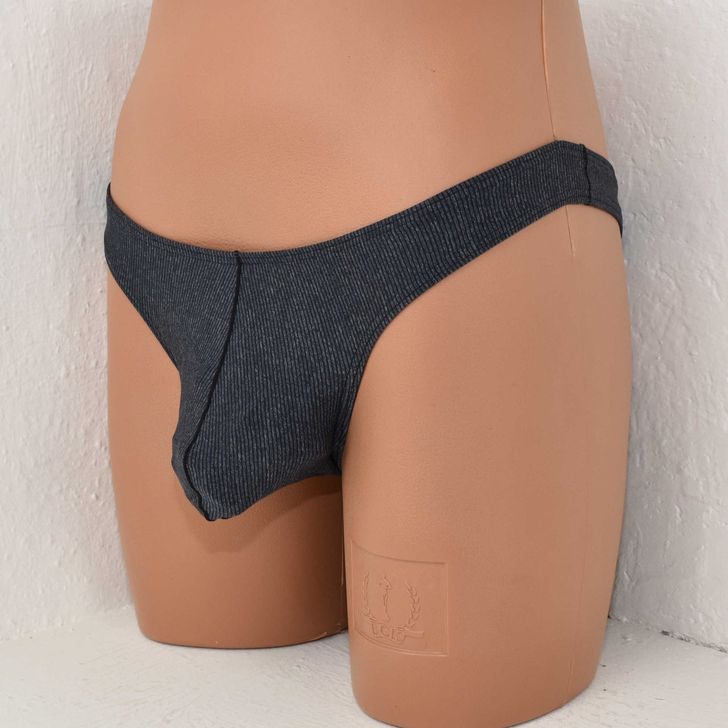 Low-rise Men Underwear for Big Penis