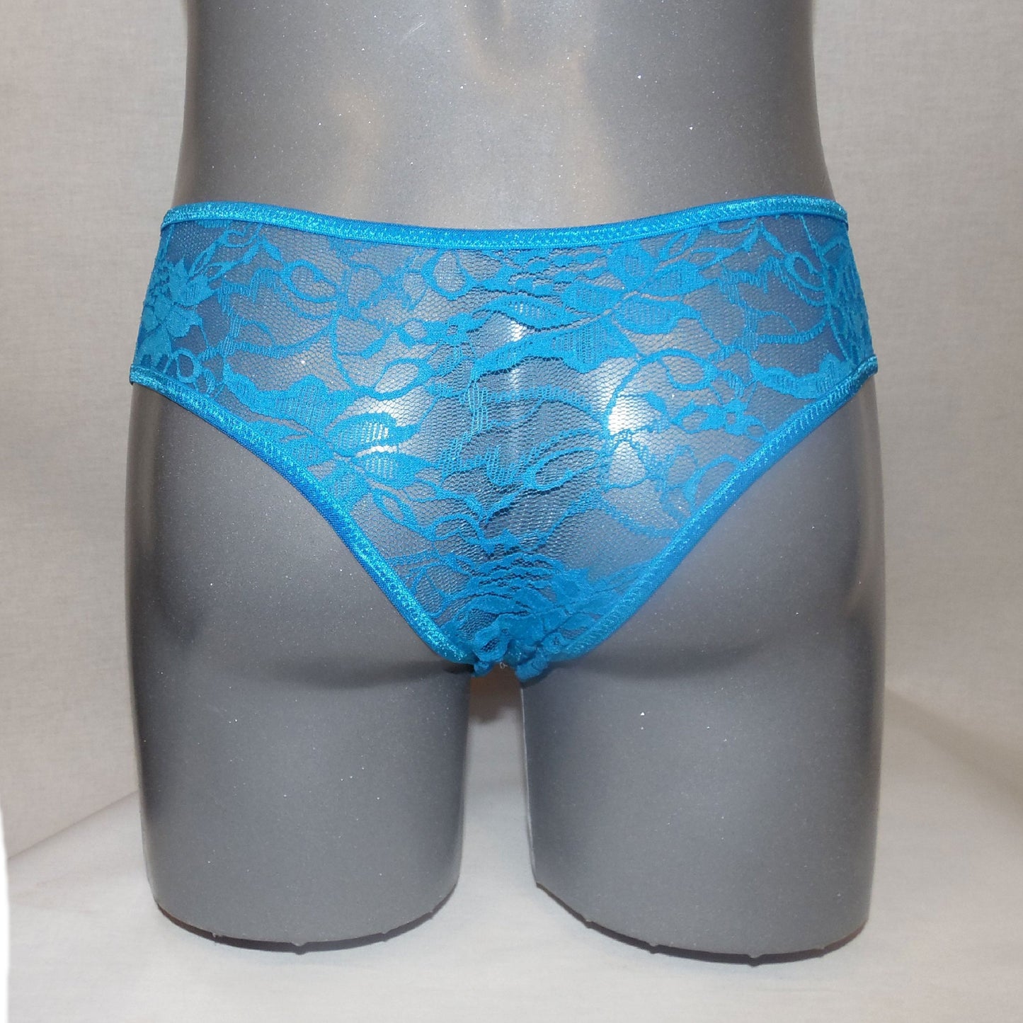 Ruffled open panties