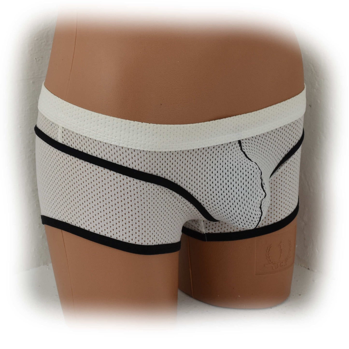 String-Pants zweifarbig angesetzt