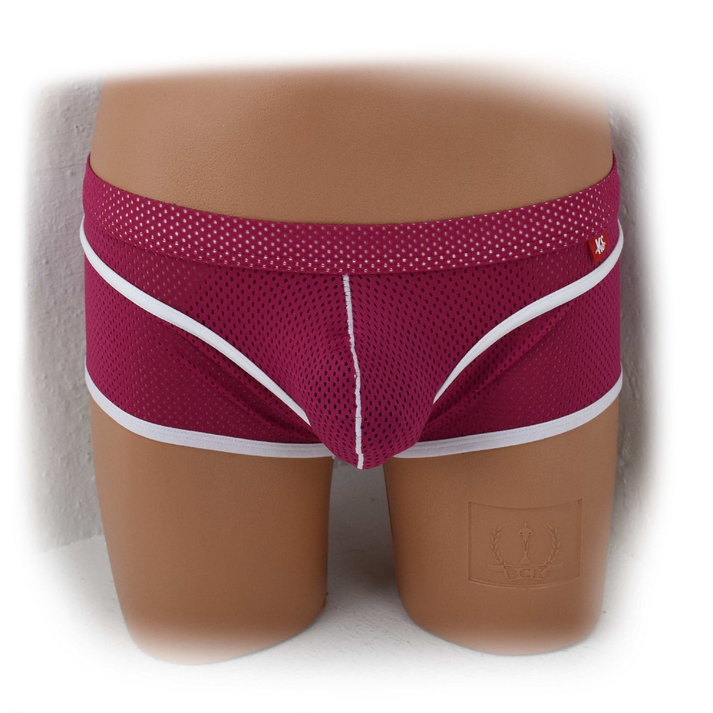 String-Pants zweifarbig angesetzt