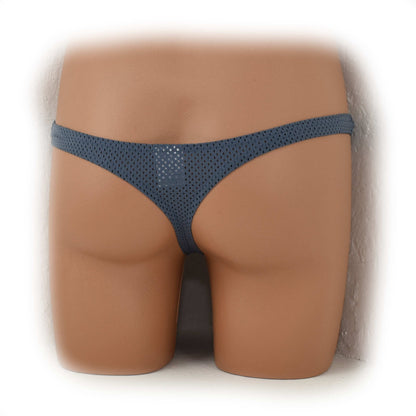Mini- String, schön knapp geschnitten einfarbig