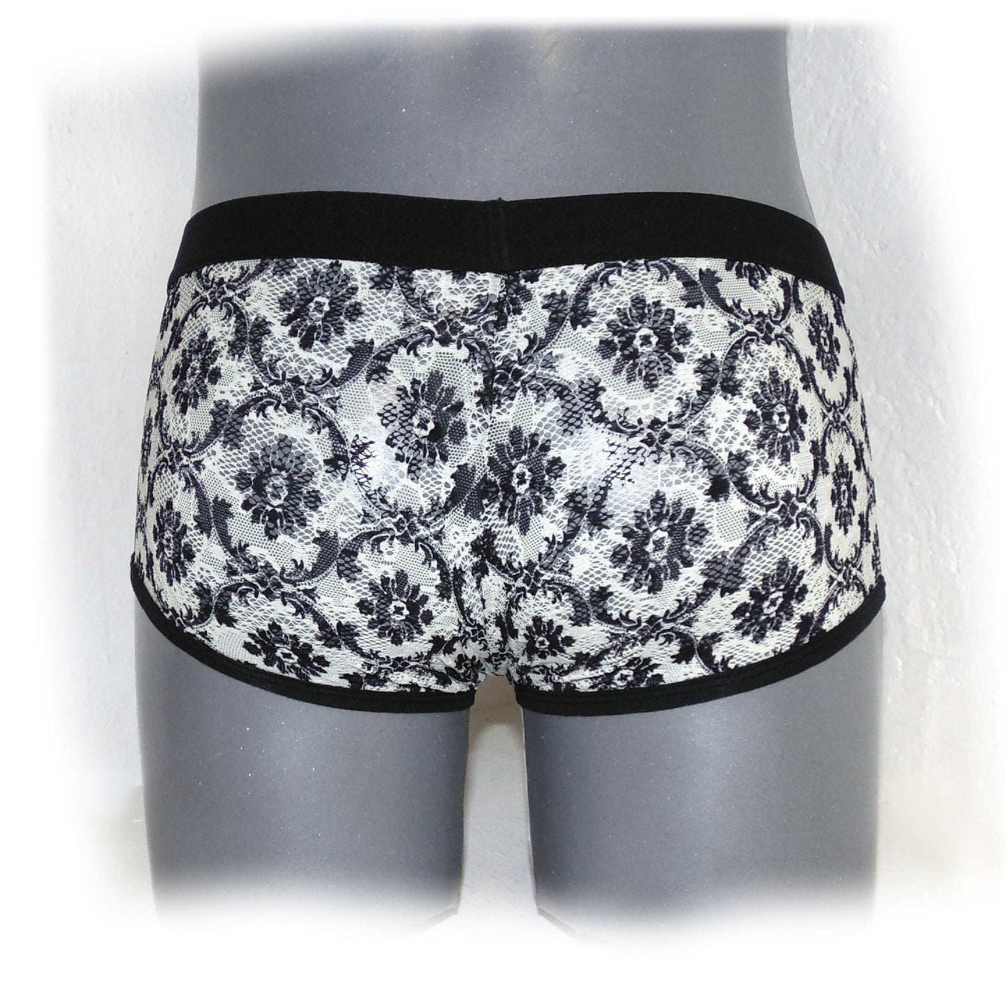 Comfortable fancy lace men boxer shorts