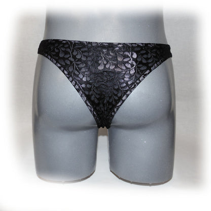 Slip mit transpatenten Mustern