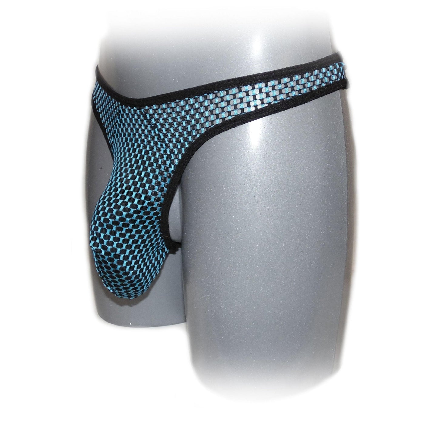 String mit transparentem Netzmuster