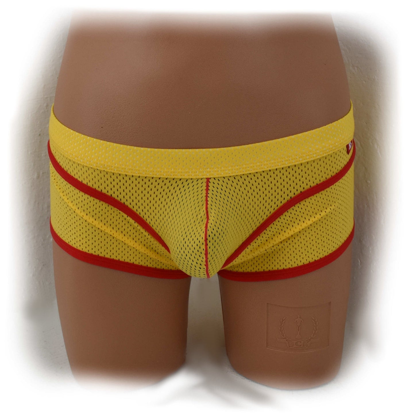 String-Pants zweifarbig angesetzt