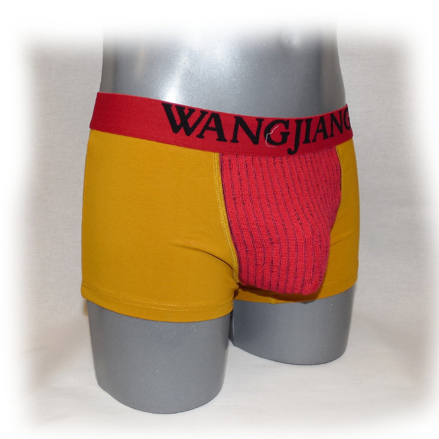Boxer styliches Design mit betontem Beutel