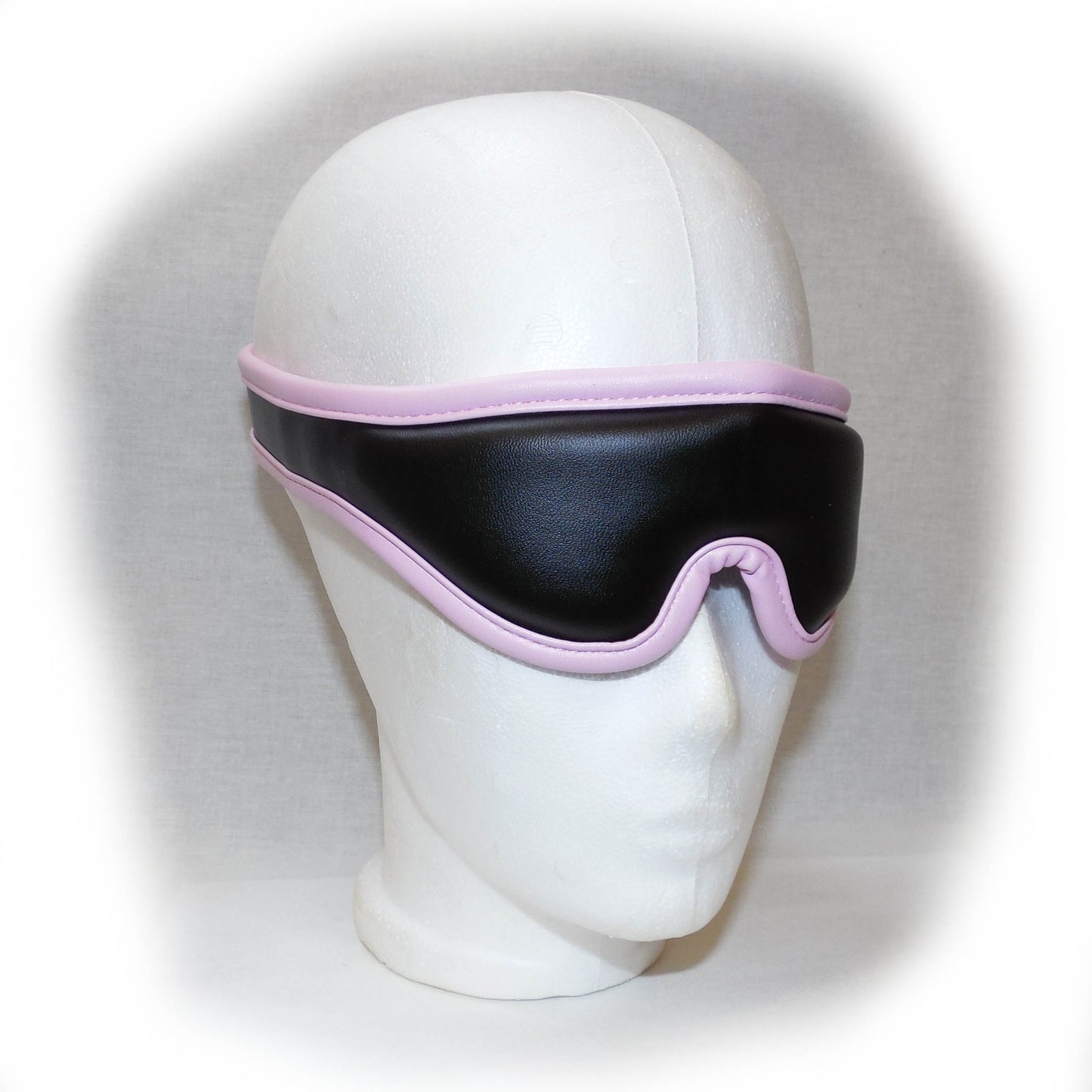 Sponge Filling White Bordure Magic Paste Eyepatch