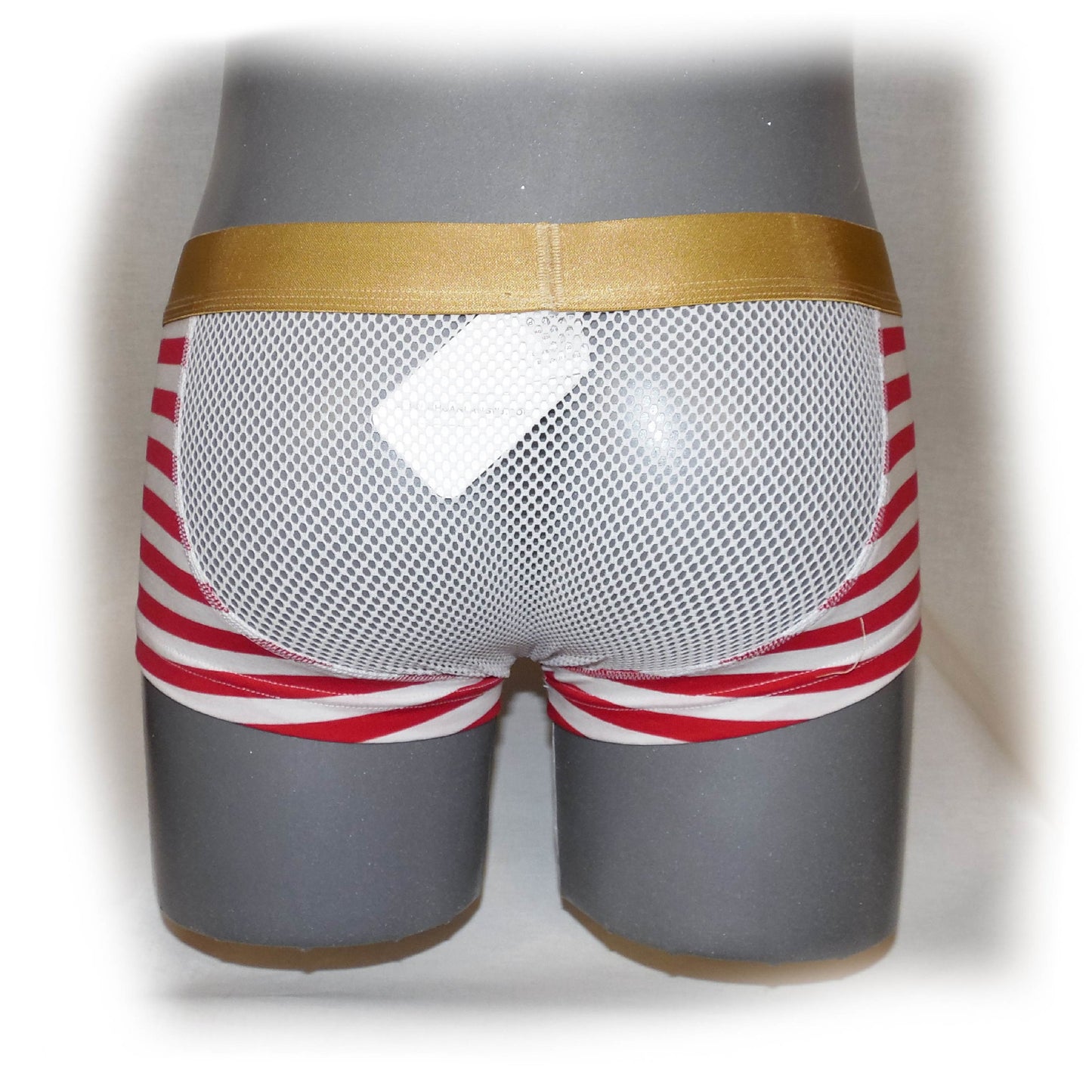 Boxer styliches Streifen-Design und mit betontem Beutel