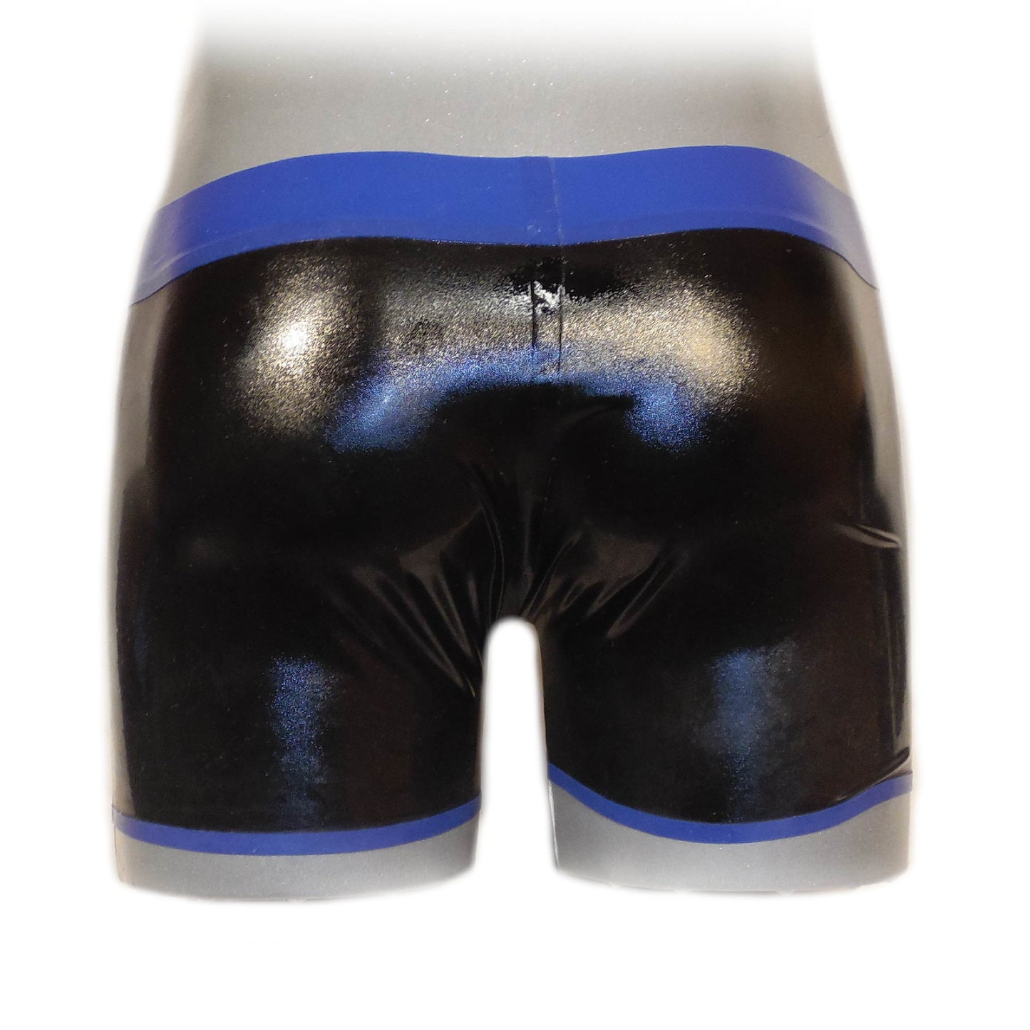 Latex Shorts mit modischen Design