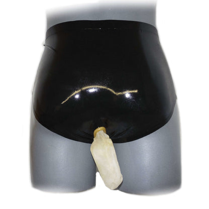 Latex Shorts mit Latex-Schamlippen und Analcondom