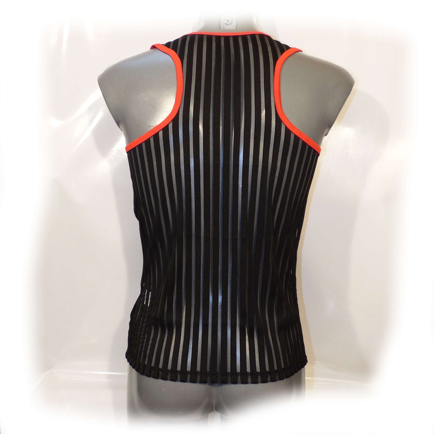 Muscle Shirt transparent anatomisch geformt