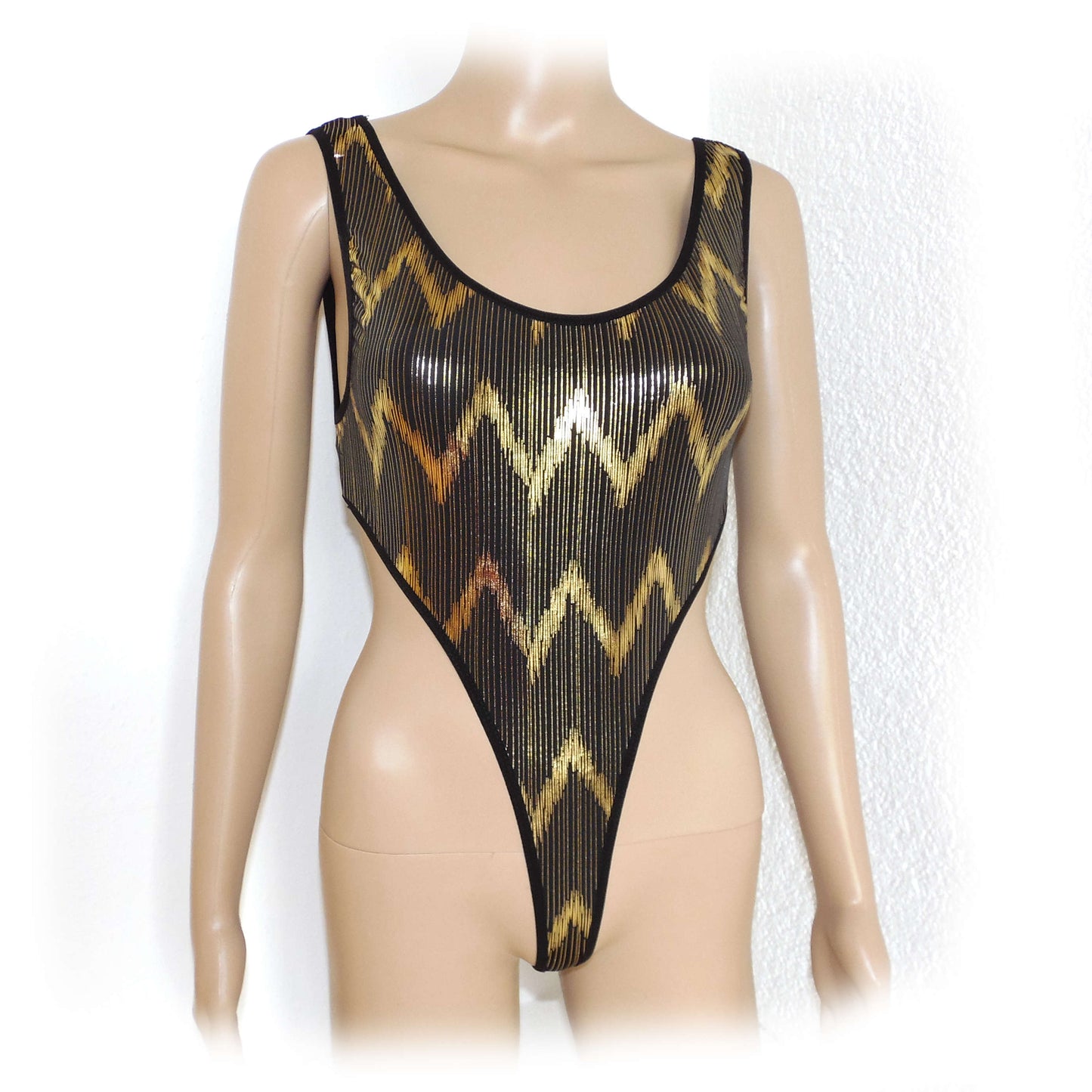 Ausverkauf! Damen Glanz Wetlook Body Rückenfrei Stringbody