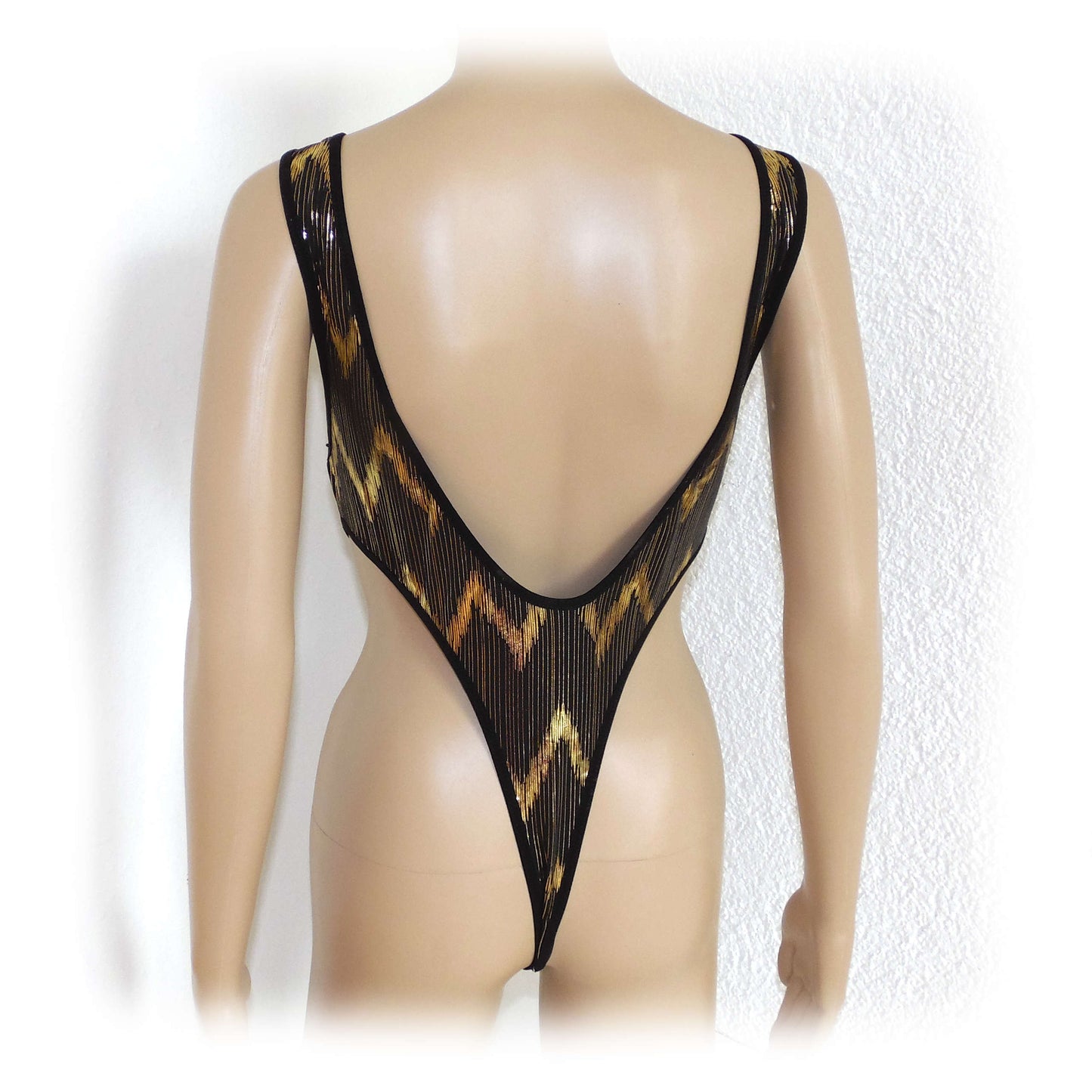 Ausverkauf! Damen Glanz Wetlook Body Rückenfrei Stringbody