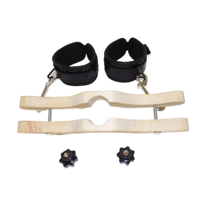 Hoden Stretcher mit Fesseln