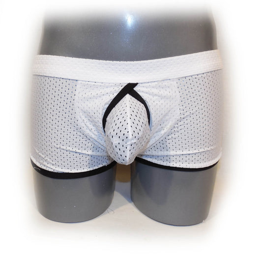 Pants mit dem Extraplatz für das beste Stück