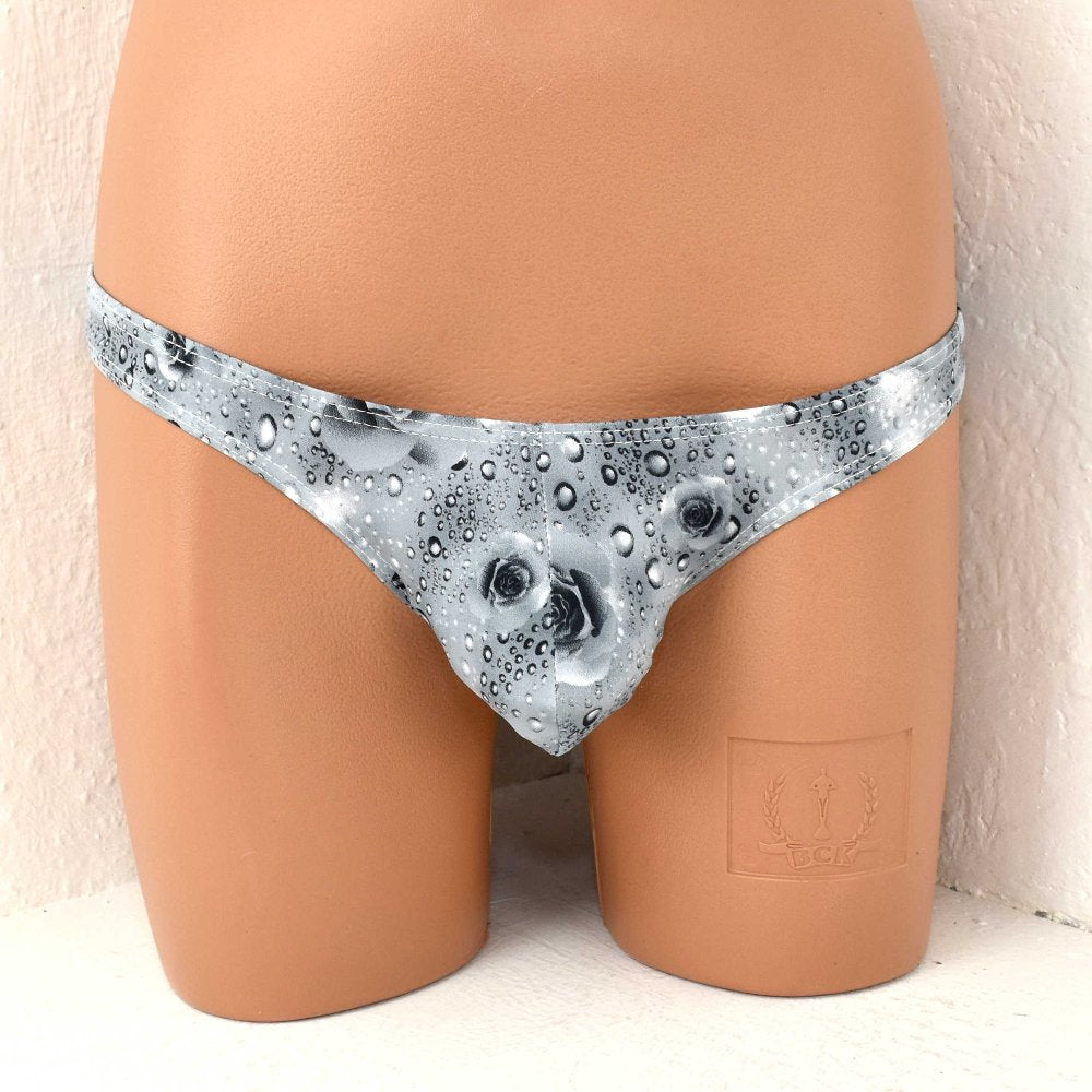 Sissy Styled String Thong Pastellfarben