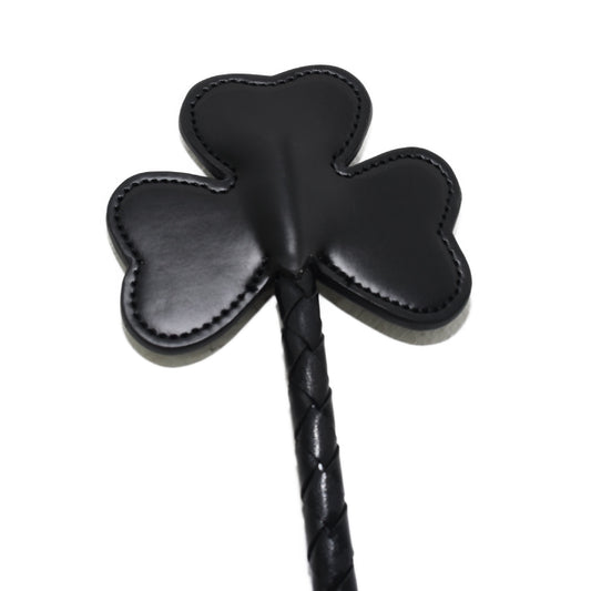 SM-Patsche aus Kunstleder Kleeblatt elastisch