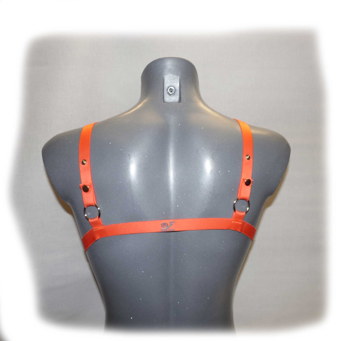 WJ - Ring-Body String