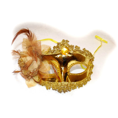 Venezianische Gesichtsmaske mit großer Stoffrose