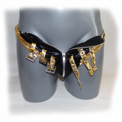 Lack String mit Schnallen - Golden- Thong Men