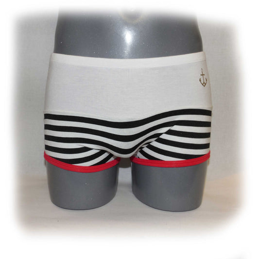 Boxers Maritimes Design