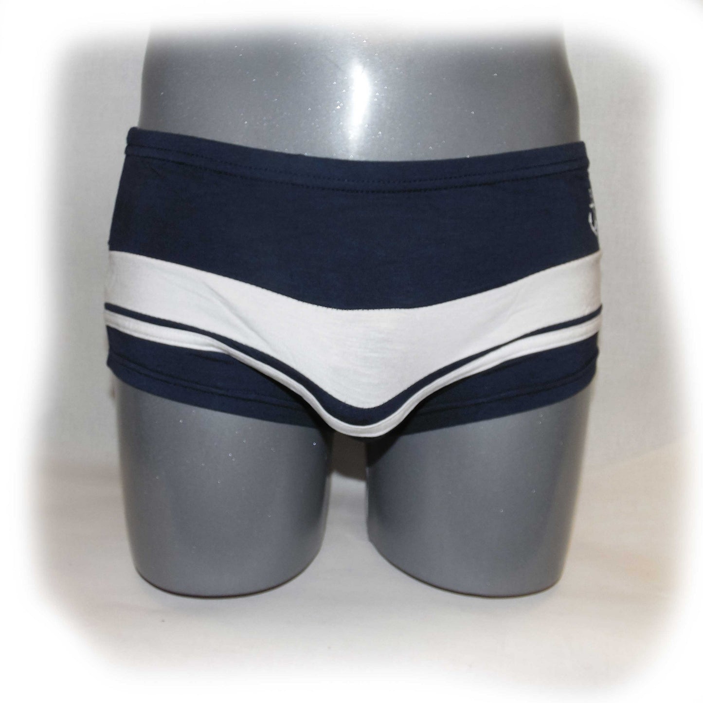 Boxers Maritimes Design