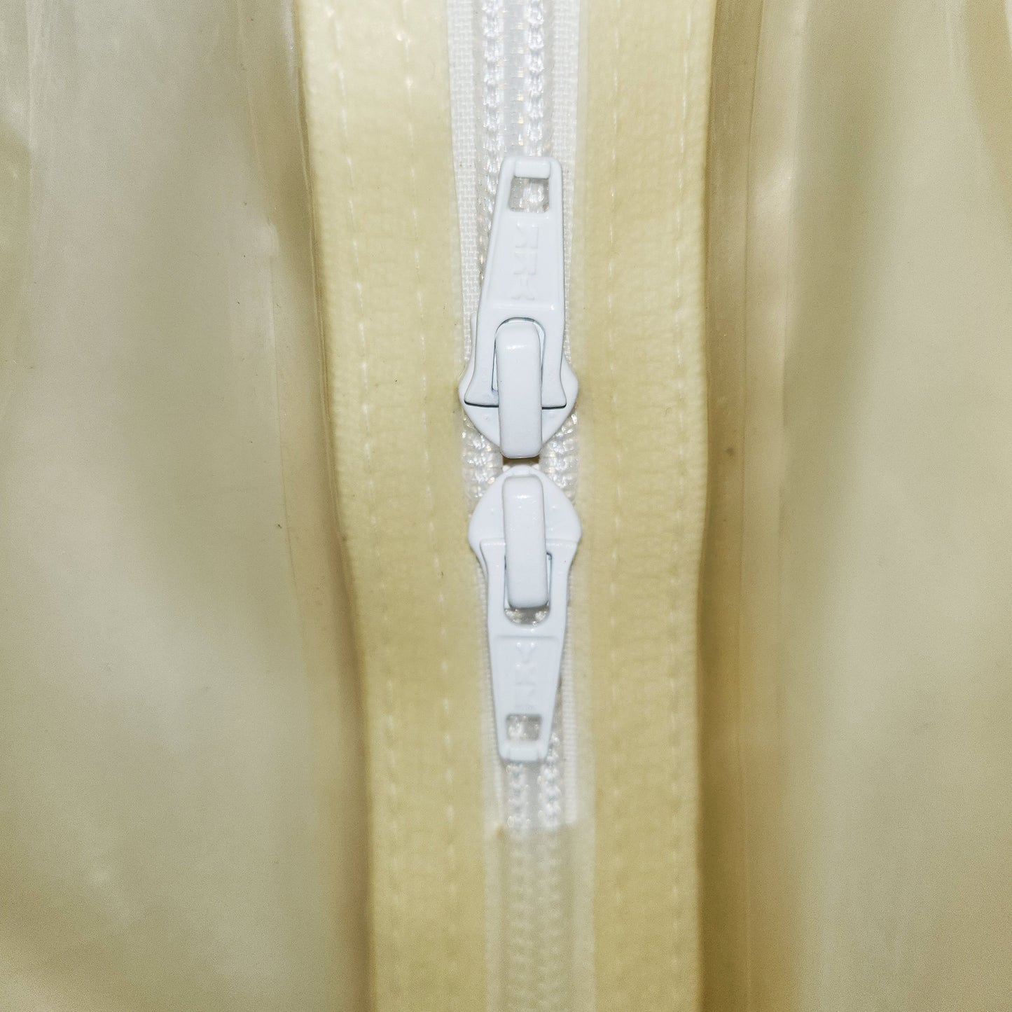 Latex Damen Slip Zwei-Wege-Reißverschluss